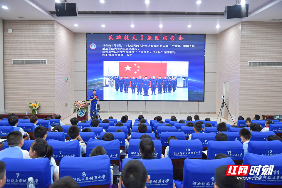 a6327b973a5b4b03bd35de28665351db.png a6327b973a5b4b03bd35de28665351db.png