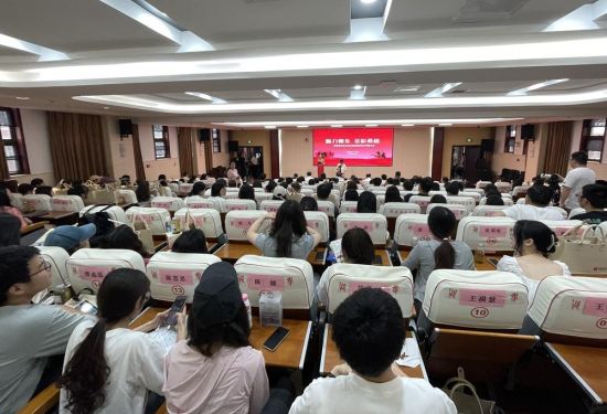 桑植县红色文化走进校园。 桑植县红色文化走进校园。