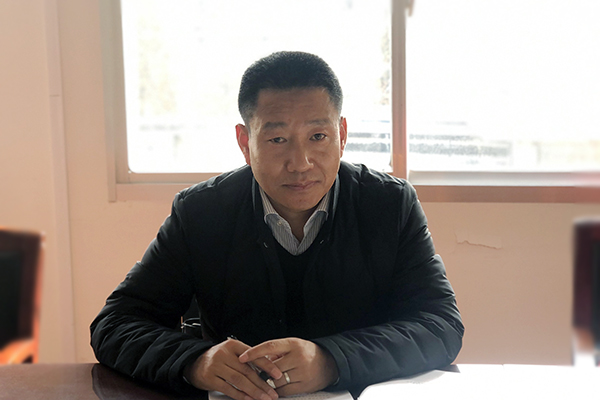 【主题教育】梅军参加后勤集团党委"不忘初心,牢记使命"专题民主生活