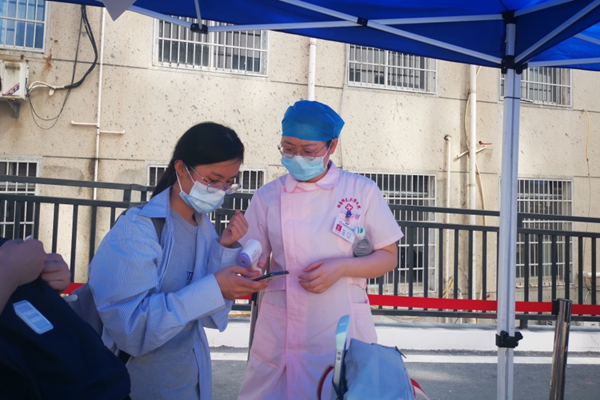 校医院有序开展新学期健康管理服务工作