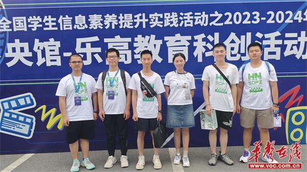 图片 1.jpg 图片 1.jpg